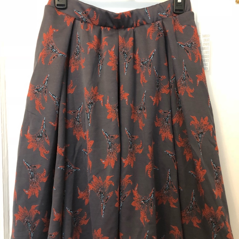 NWT LuLaRoe Madison Skirt, Small